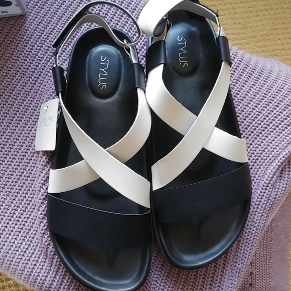 Stylus sandals - Picture 2 of 5